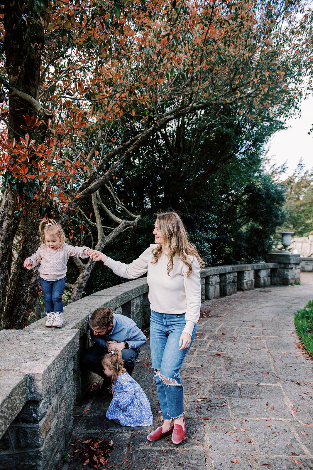 DeleoSpring2023FamilySession-21