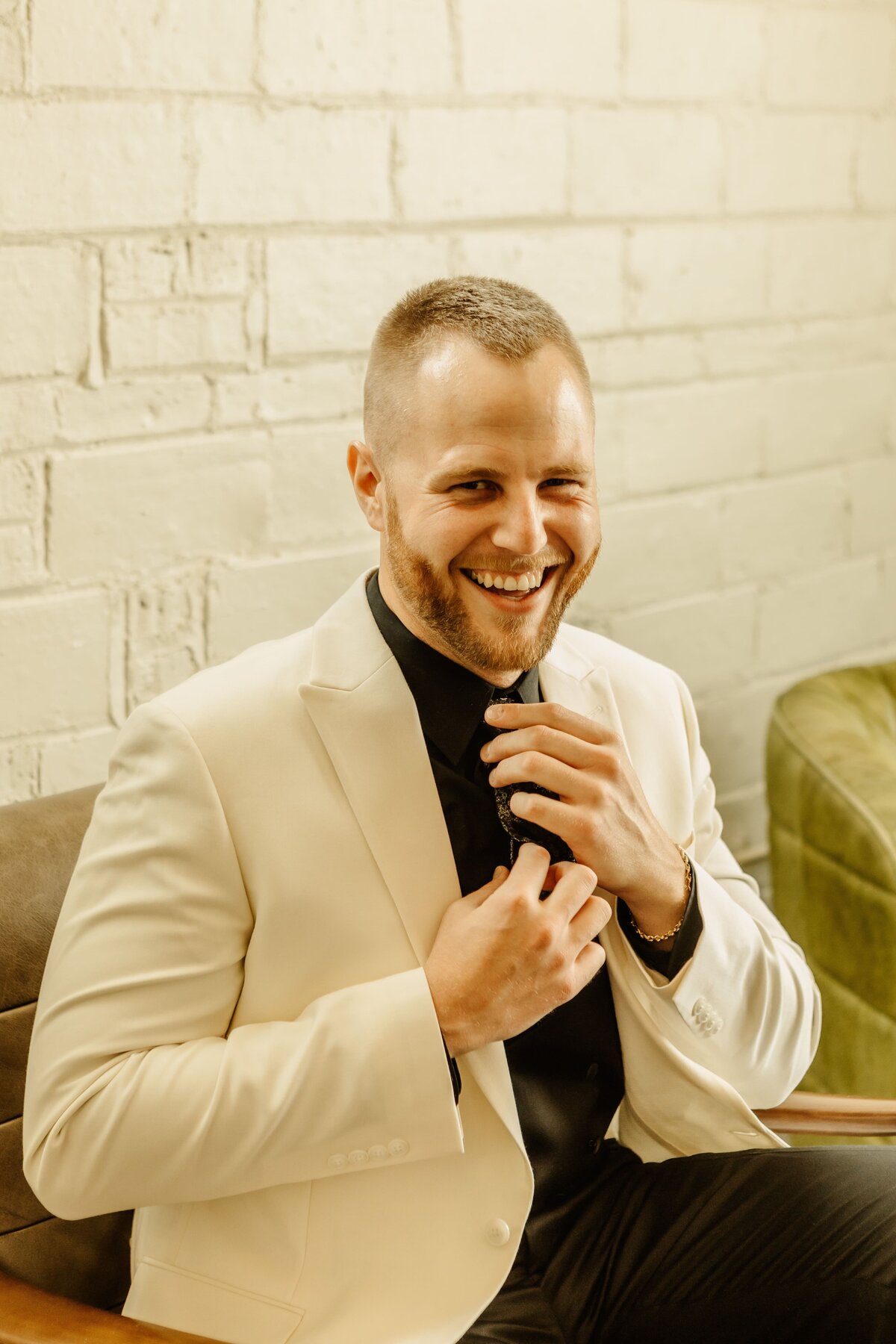 minimalist-wedding-1
