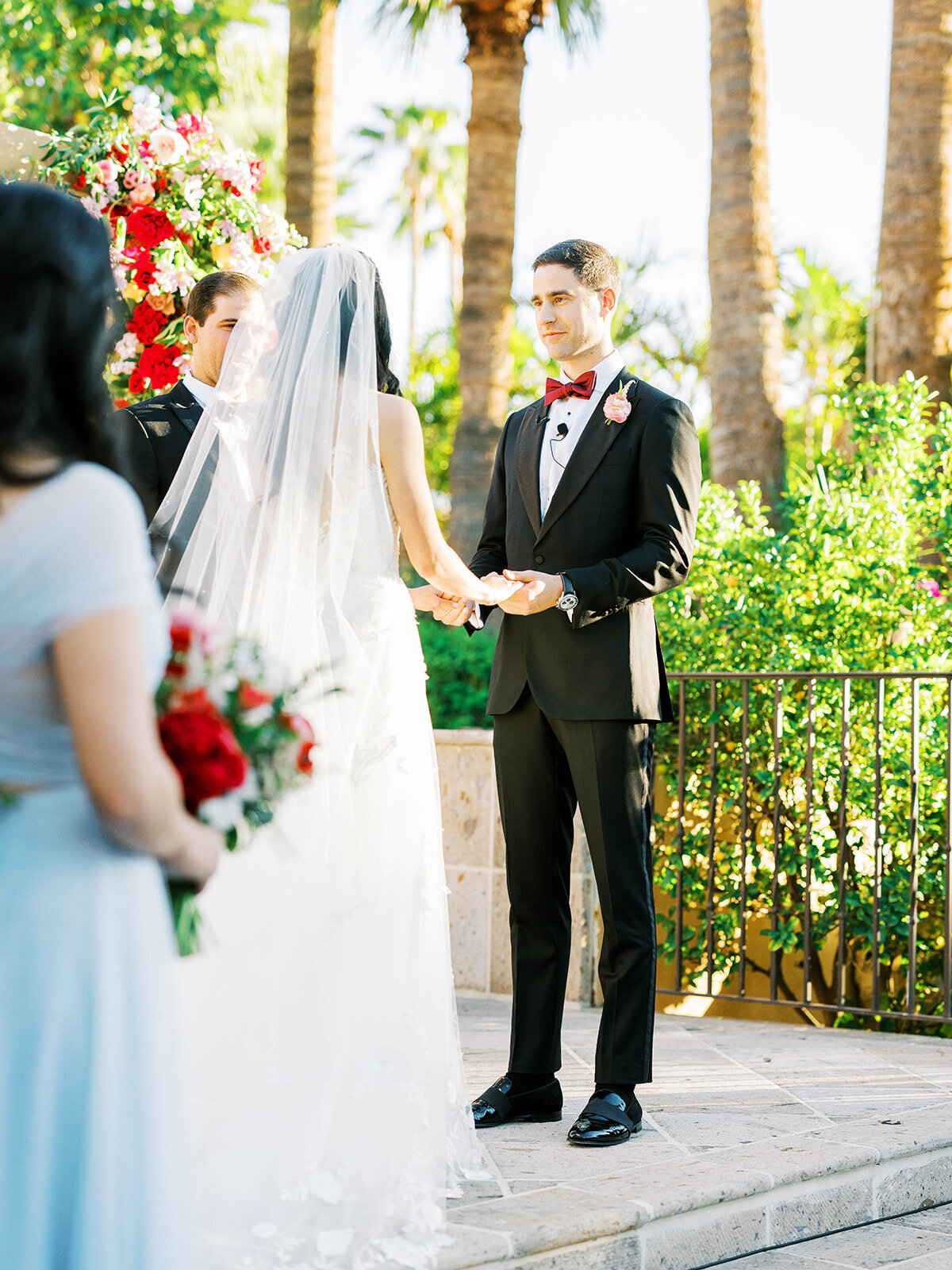 Scottsdale-Wedding-Photographers-The-Royal-Palms-Weddings-40