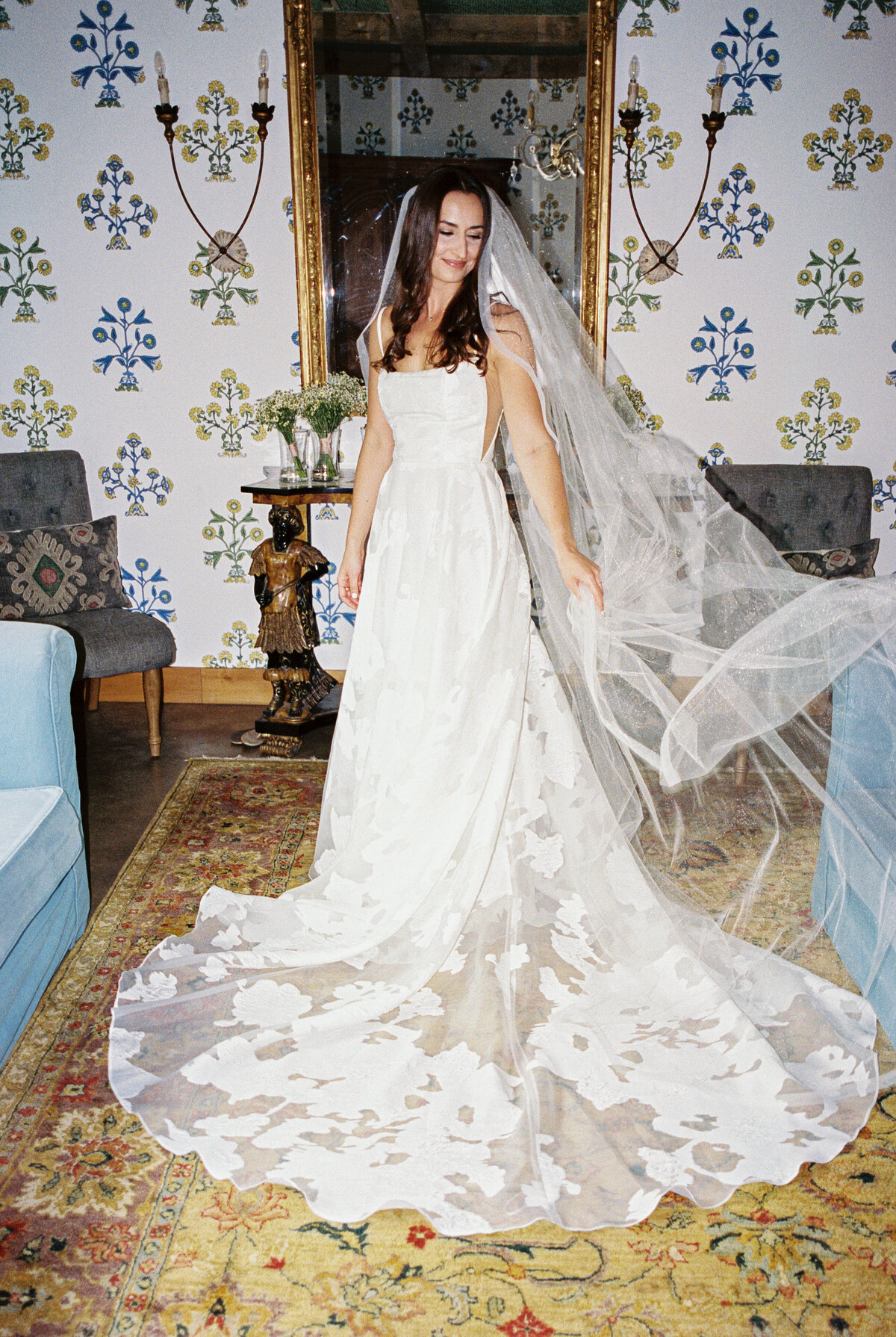 Diana-Brewer_Emily-Calvin_Film-26