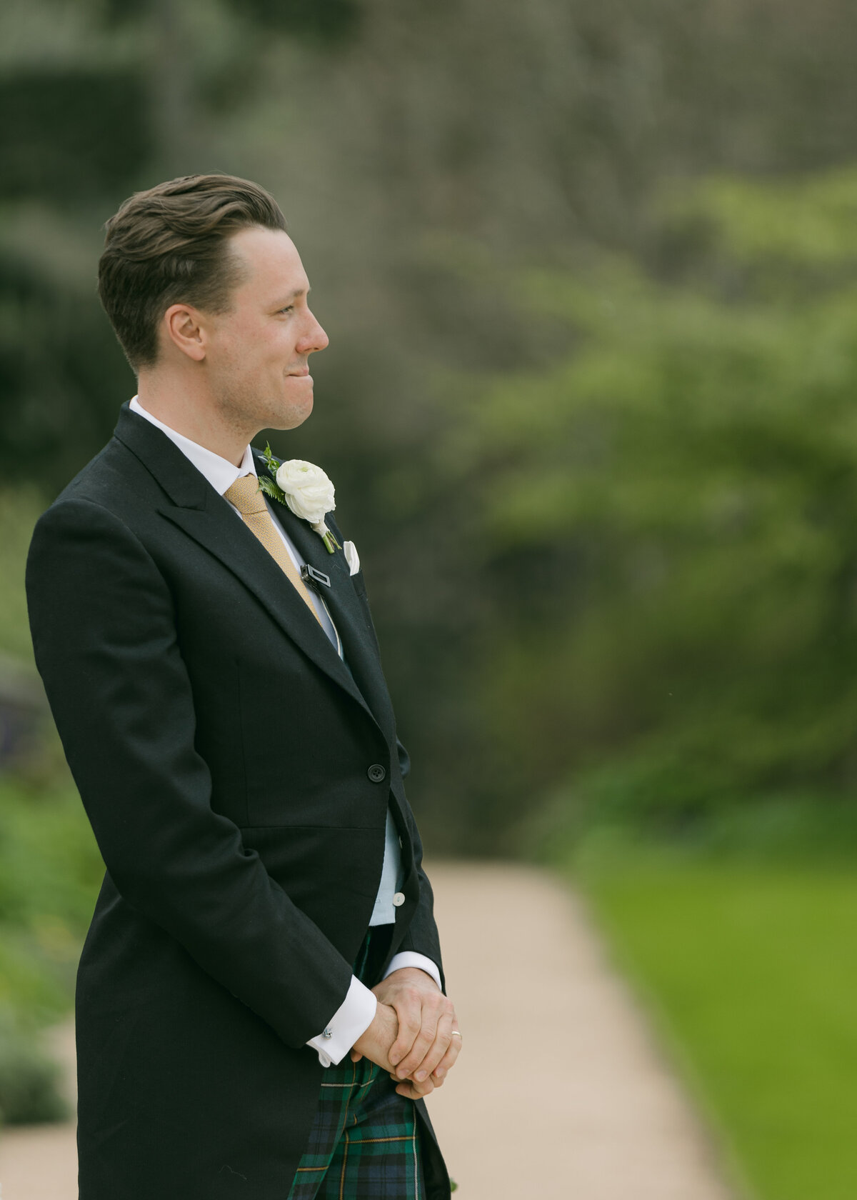 Corrie-Wilf-Wedding-Yester-Estate-Chloe-Winstanley-Photography-295