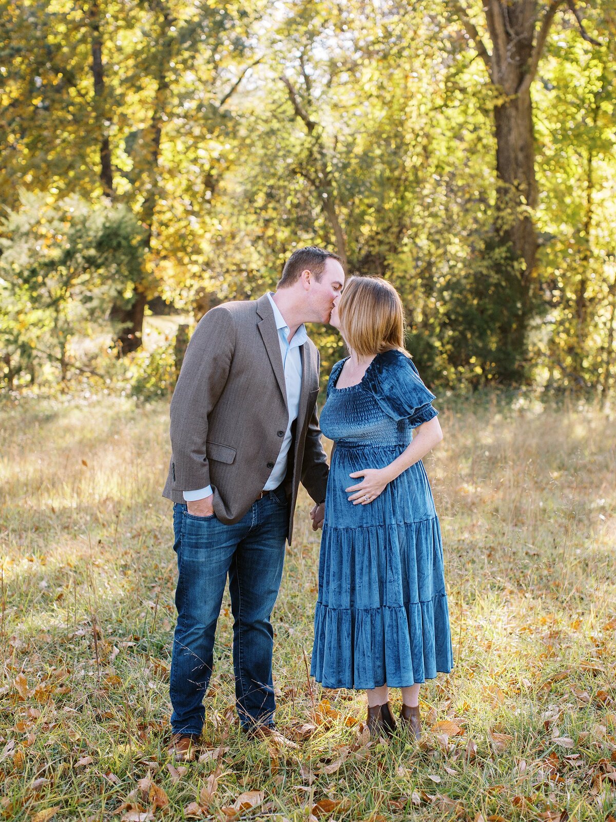 james-monroe-highland-fall-maternity-photos-amy-nicole-photography-0008