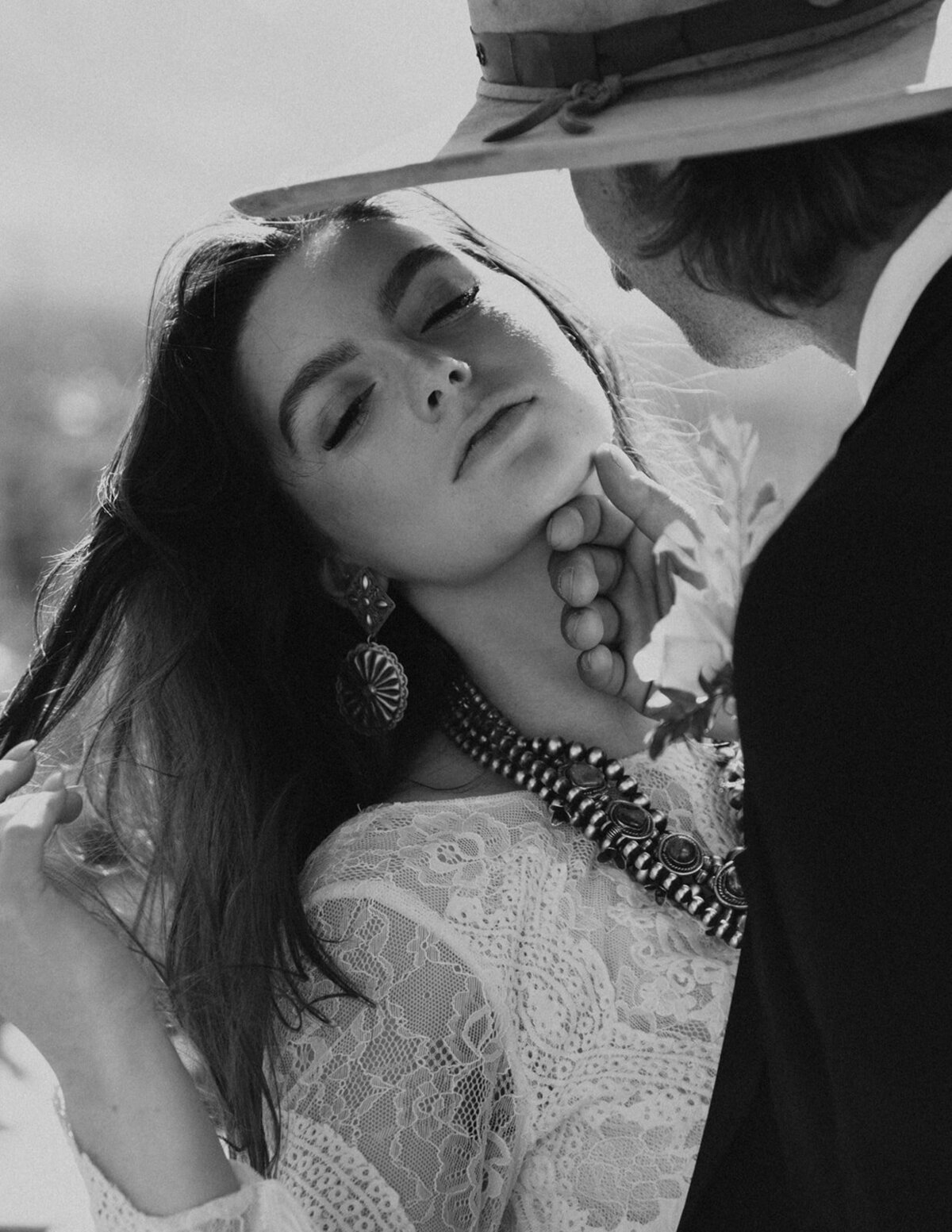 western-boho-glacier-park-elopement-presley-gray-photo-9504