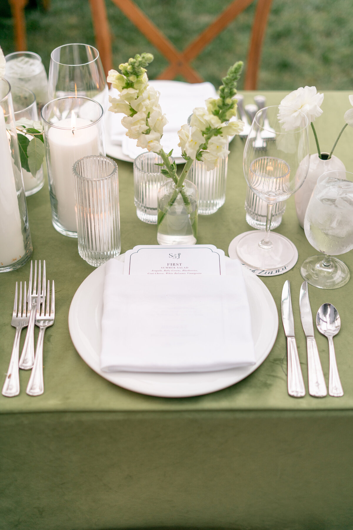 Savannah-Jamey-Country-Club-Buffalo-Summer-Wedding-32