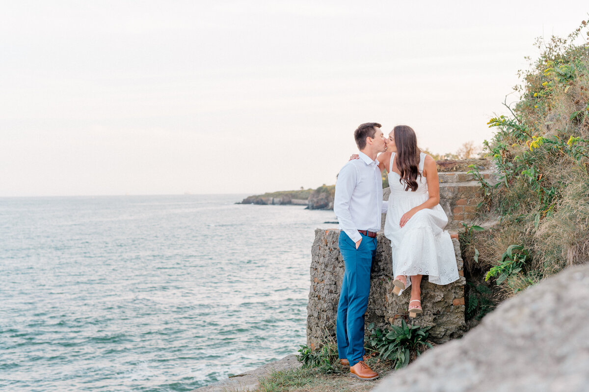 Newport-Rhode-Island-Engagement-Session32