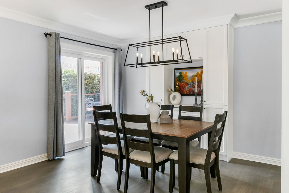 13-web-or-mls-12_001_Dining Room