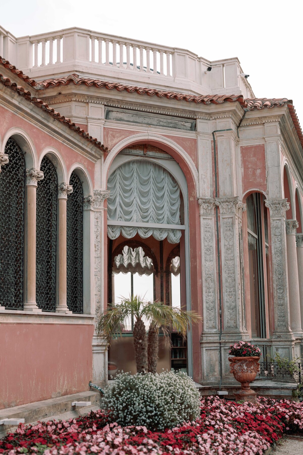 Flora_And_Grace_Villa_Ephrussi_France_French_Riviera_Editorial_Wedding_Photographer (51 von 276)