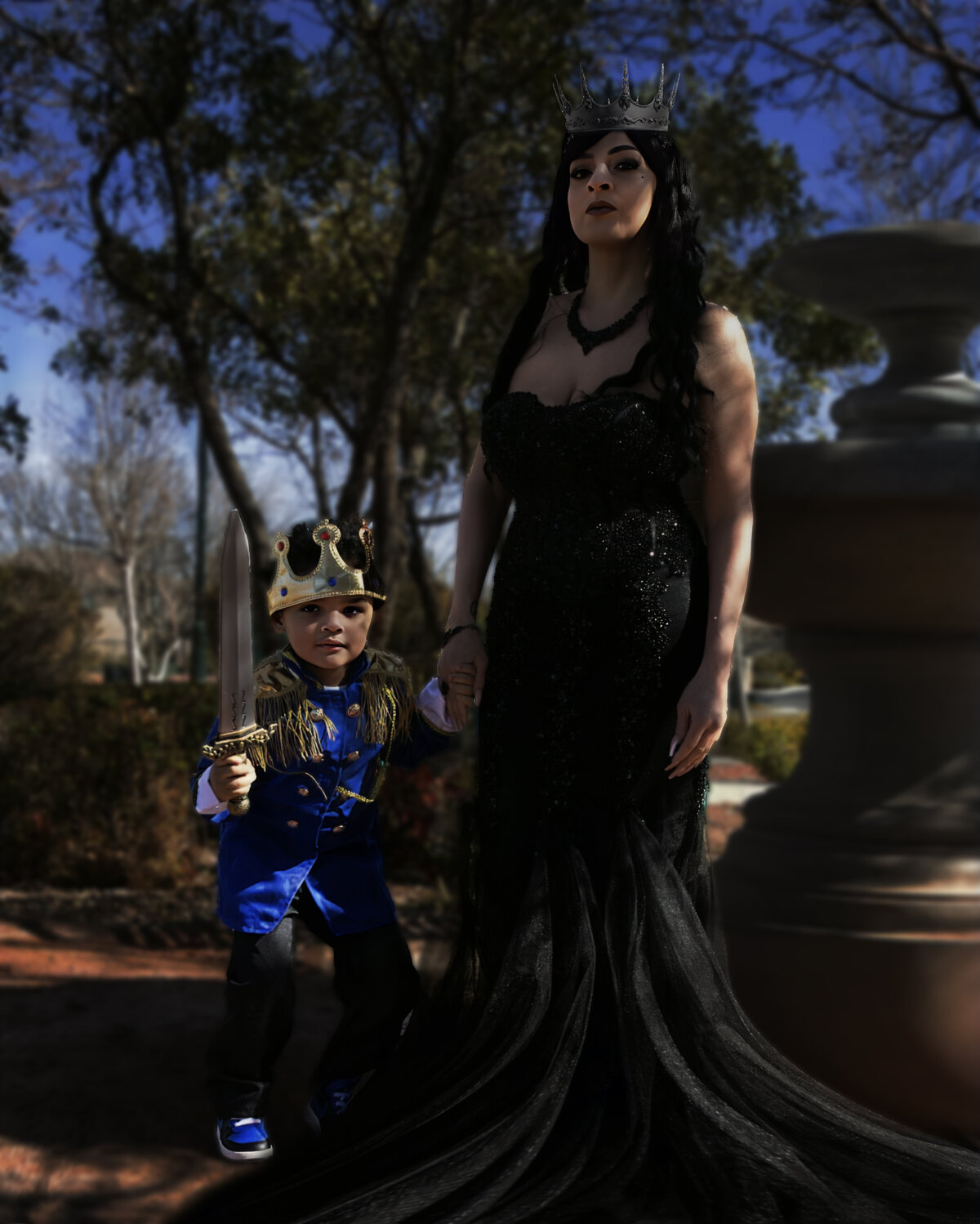 QUEENANDSON_01