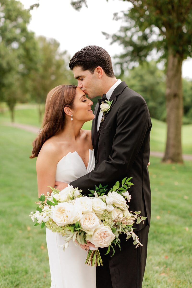 Classic Wedding at City Church of Evansville with Reception at ECC187