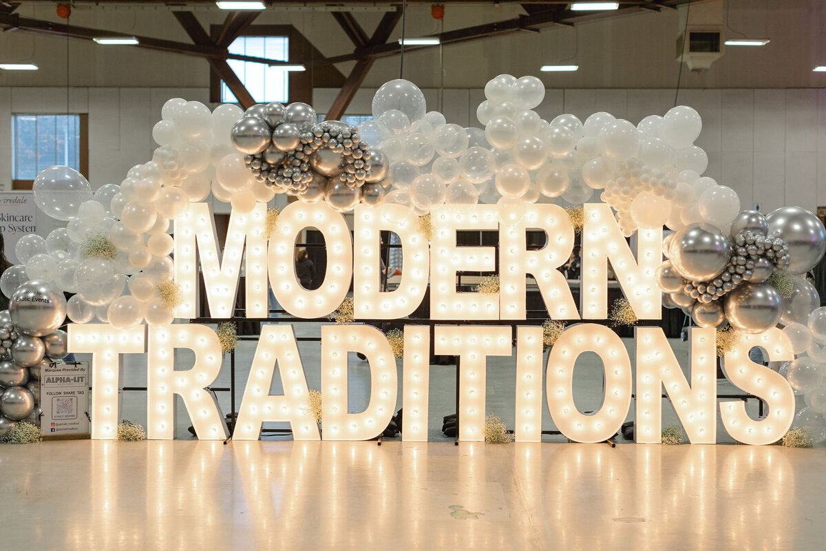 modern traditions wedding show bridal expo oregon