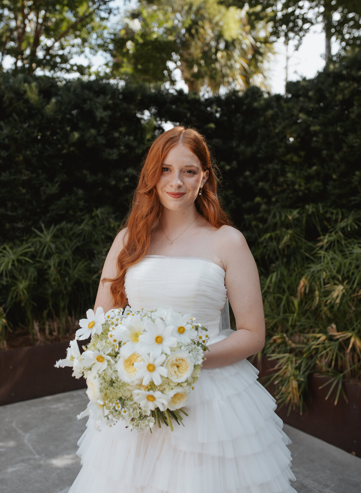 charleston bridal portraits with vibrant white and yellow flowers