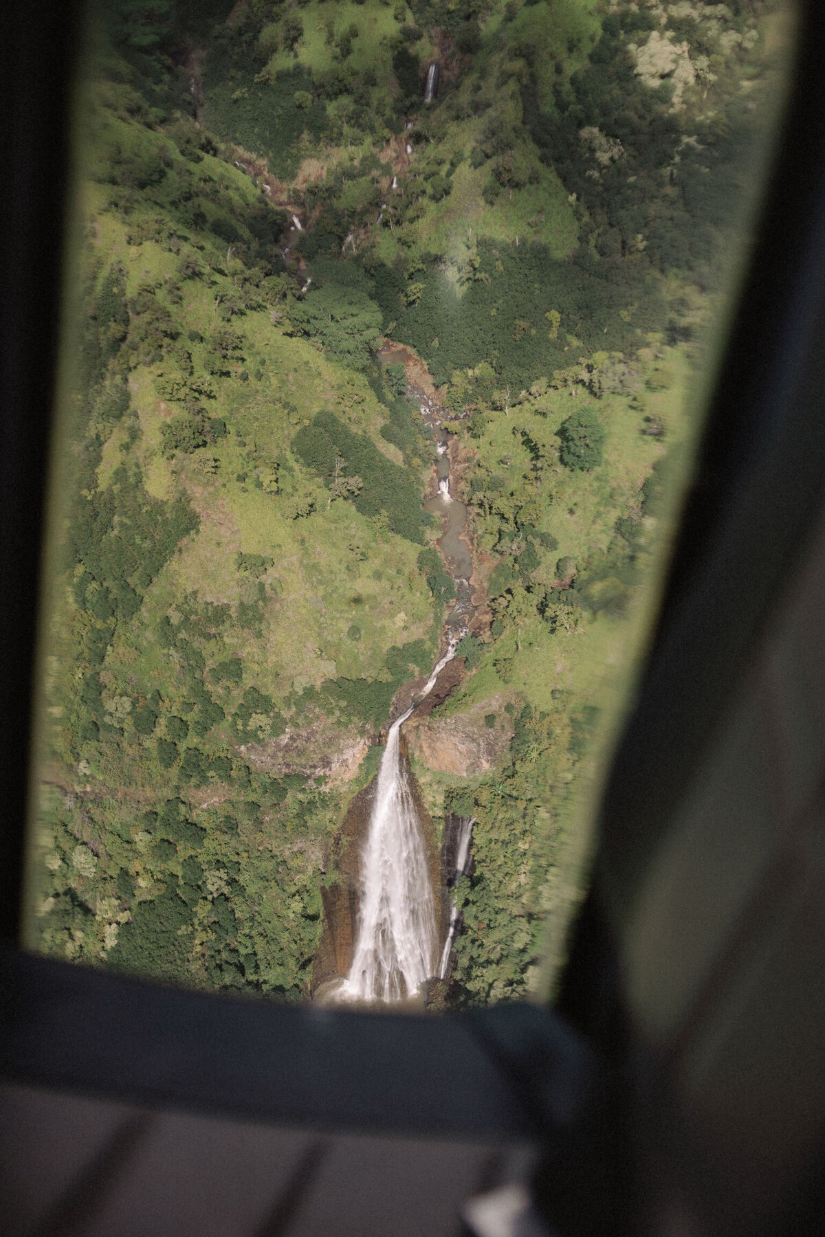kauai_waterfall_proposal_picture0095