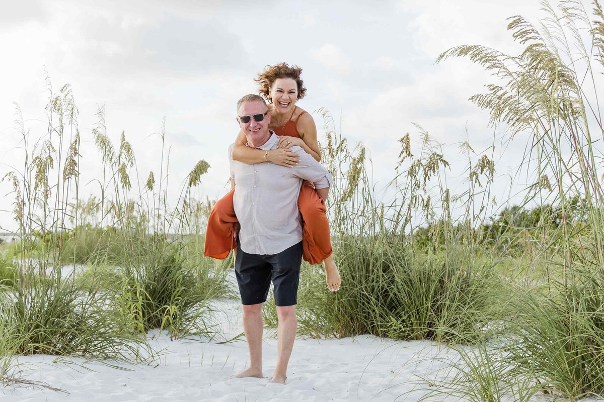 07-mom-dad-piggyback