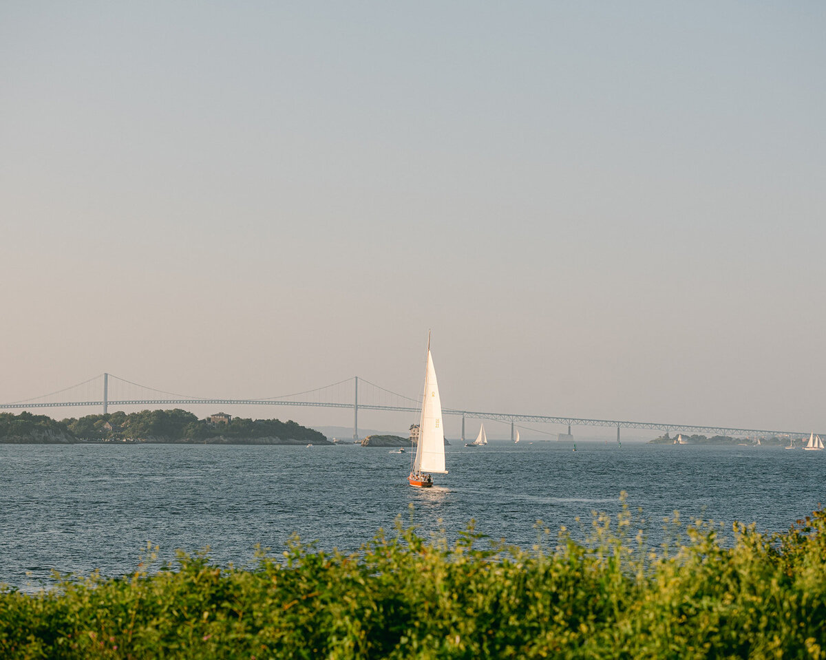 SurpriseProposal_Engagement_CastleHill_Newport_RIEngaged_10HBP_8178CHilaryBPhotography