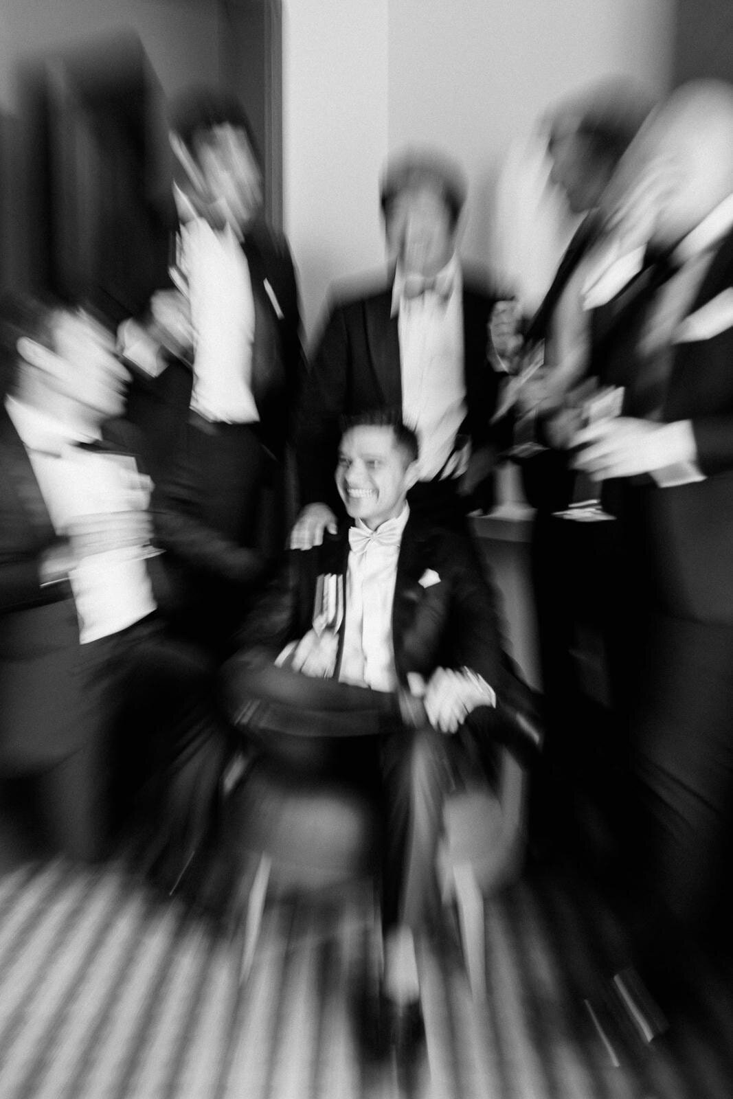 W7-Wedding-Photos-Emily-and-Michael-2024-05-26-2500px-1045