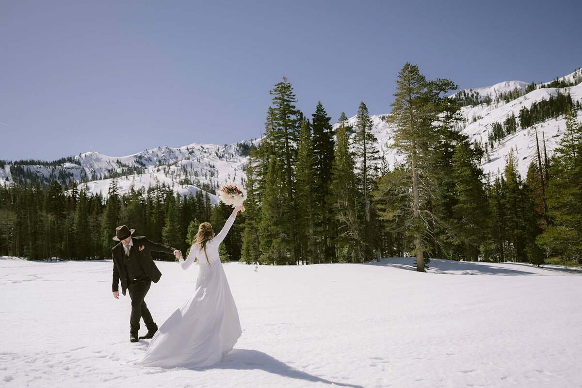 annie x tahoe elopement_42
