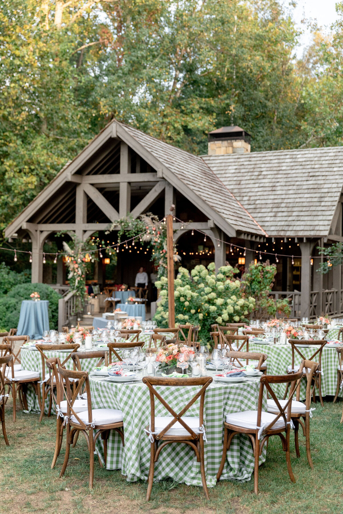 131-larissa-cleveland-blackberry-farm-shannon-leahy-events-wedding-california-photographer-065