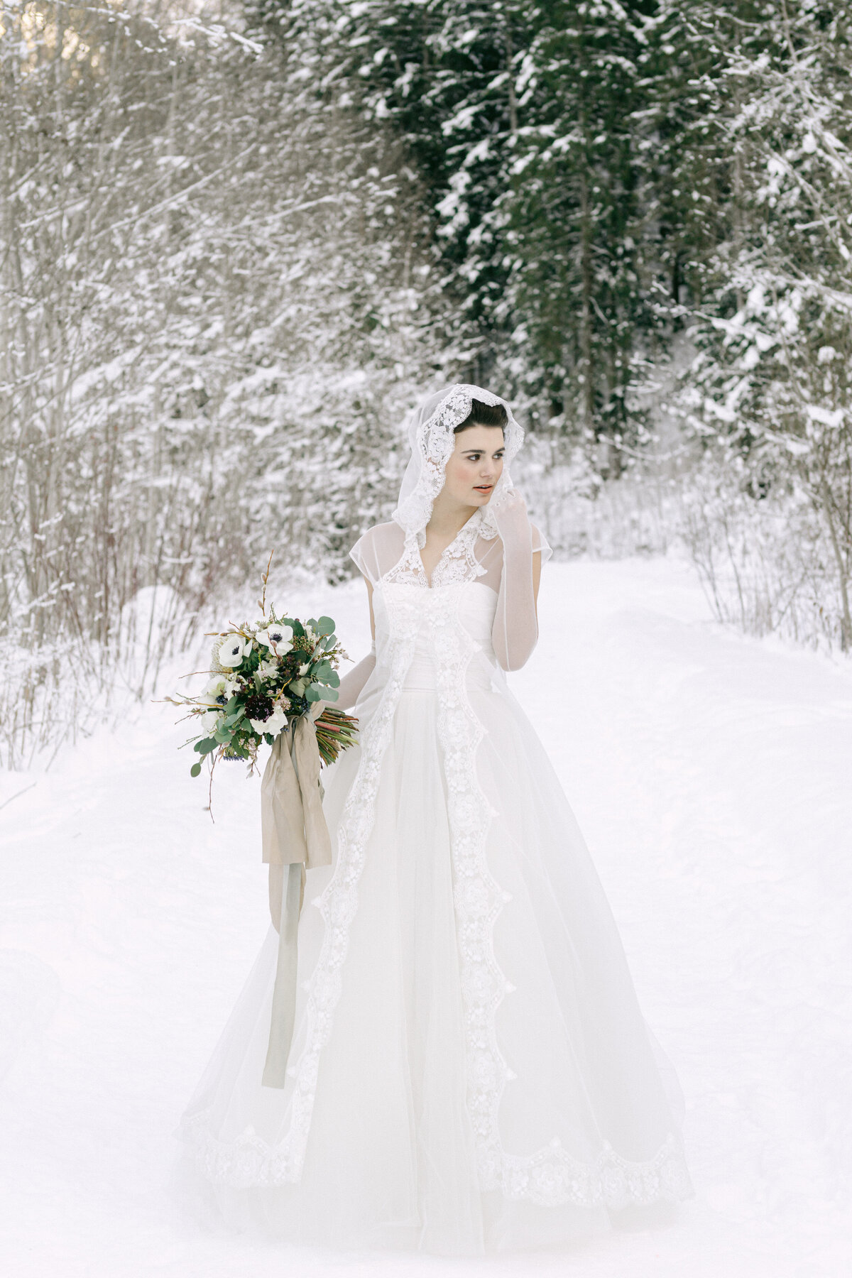 Wnter-hochzeit-Lenk18
