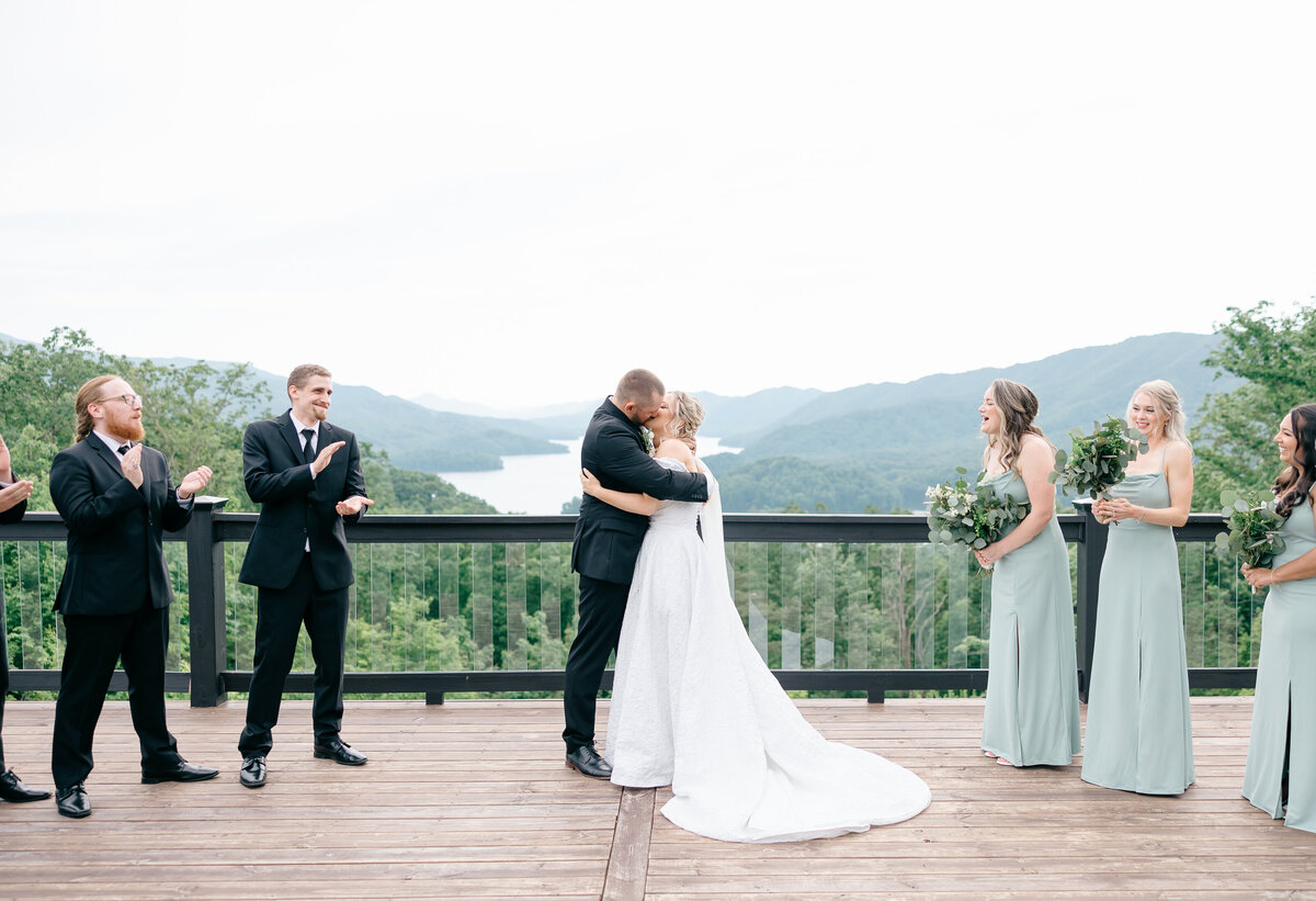 Brooke + Brandon+Blue+Mountanya-Restort-0546