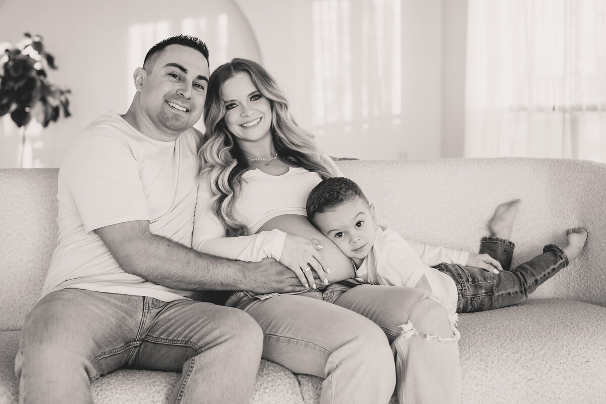 Las Vegas Studio Family Photos | Taylor Made Photography