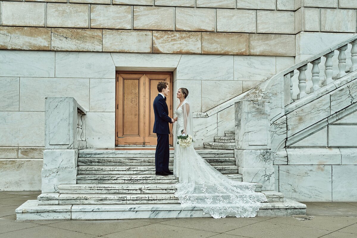 DetroitInstituteofArtWeddingDetroitMichiganErikaBlackPhotography_282