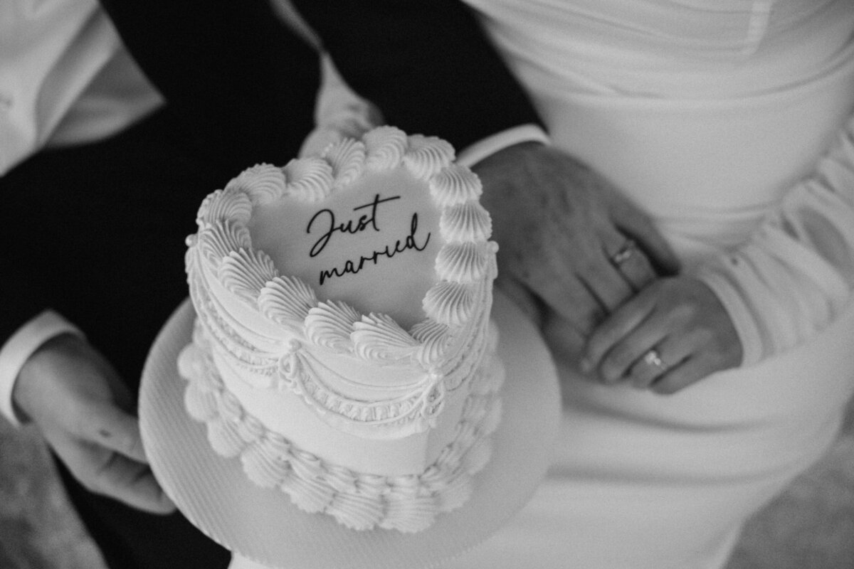 small wedding cake ideas