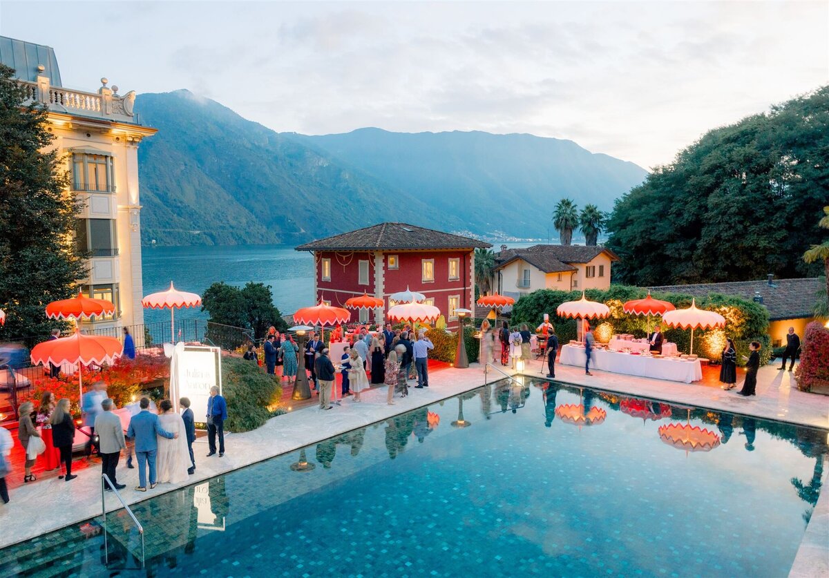 JuliaAaronPreviews_LakeComo_LaurenFair069_websize
