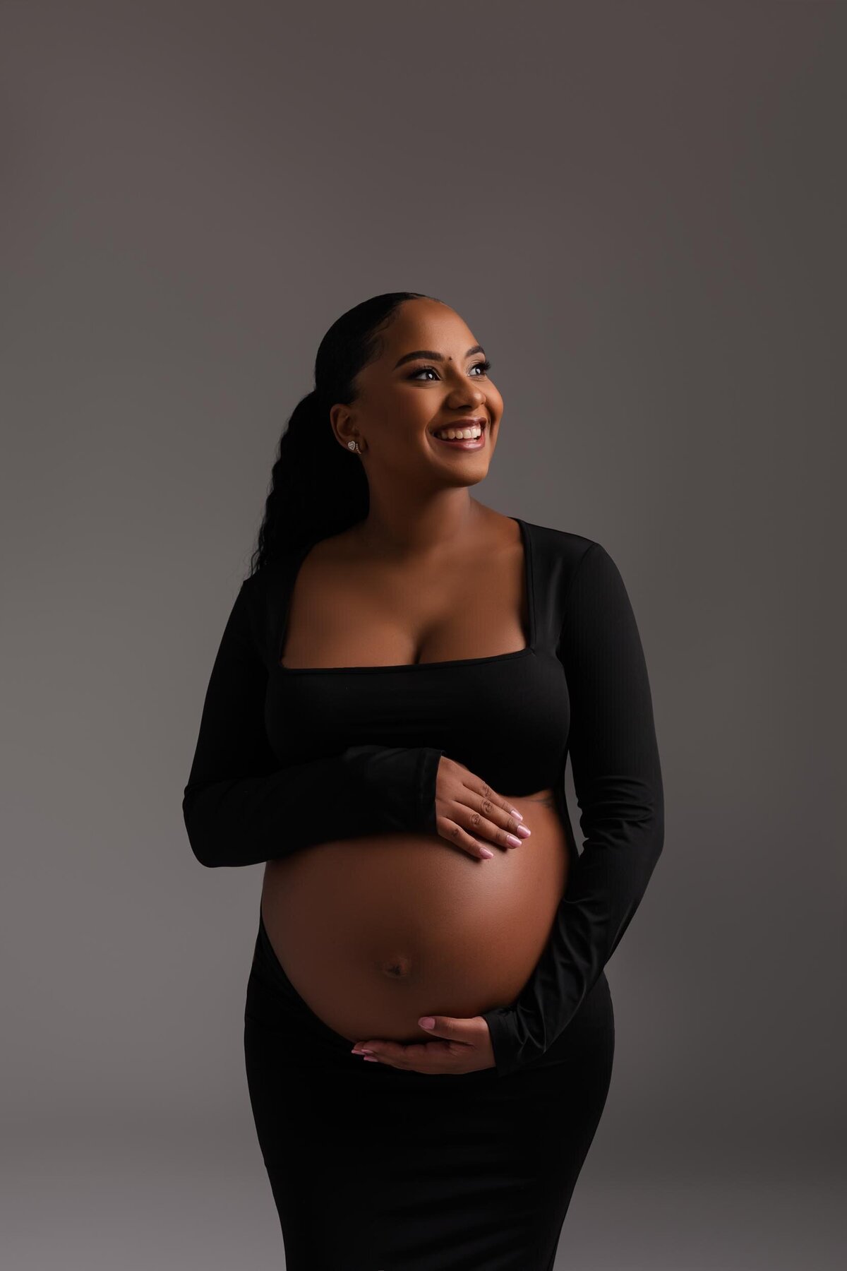 black dress maternity photos in orlando