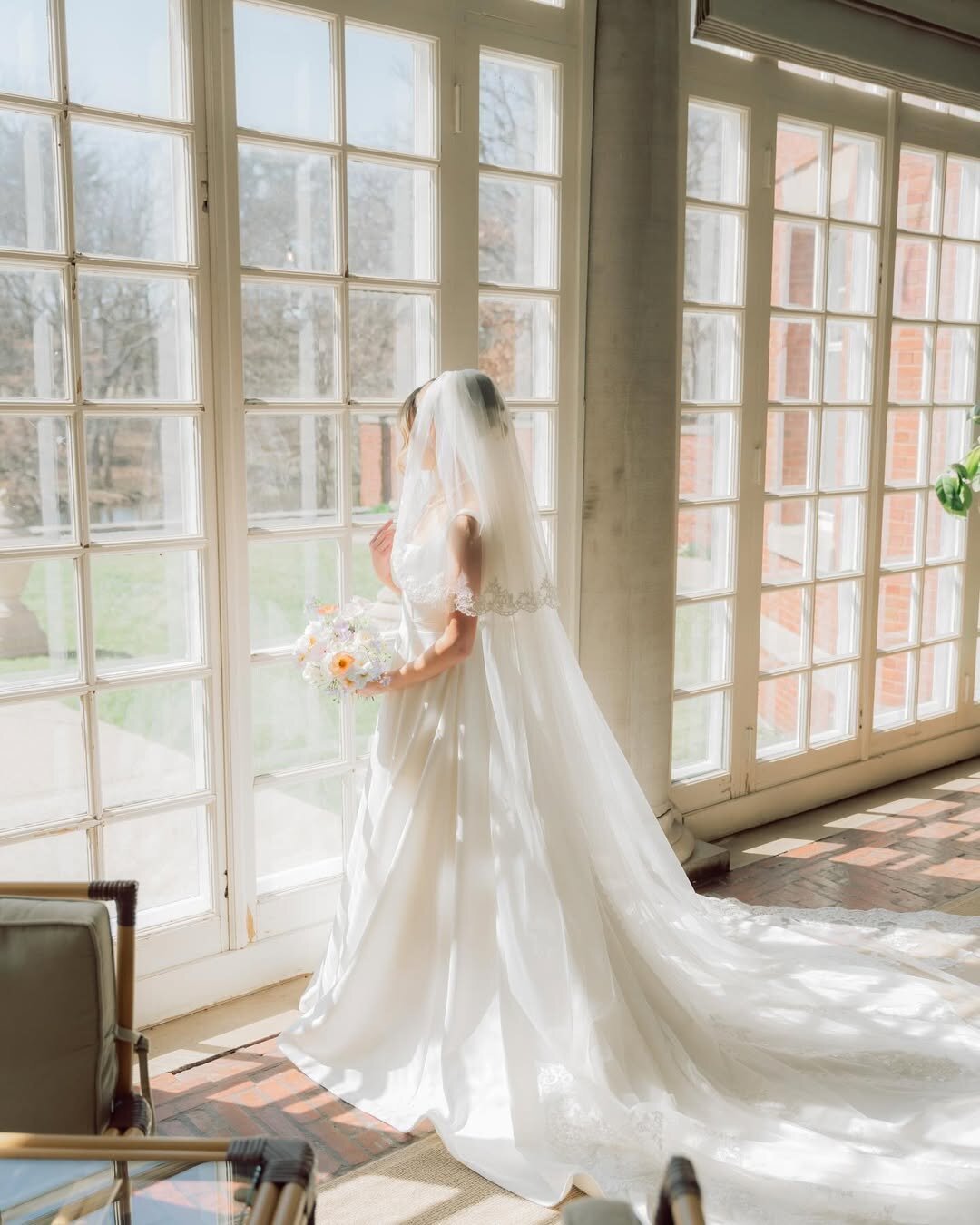Mr. & Mrs. Steele 💍🤍 03.22.25..Venue- @allertonpark MansionMakeup & Hair- @m.kbeauty_ Photographer- @momentsofblissphotos @johannarae.photo Florist- @twowhimsicalflorists Alterations- @personaltouchsewing Dresses- @cloudninebridal (2)