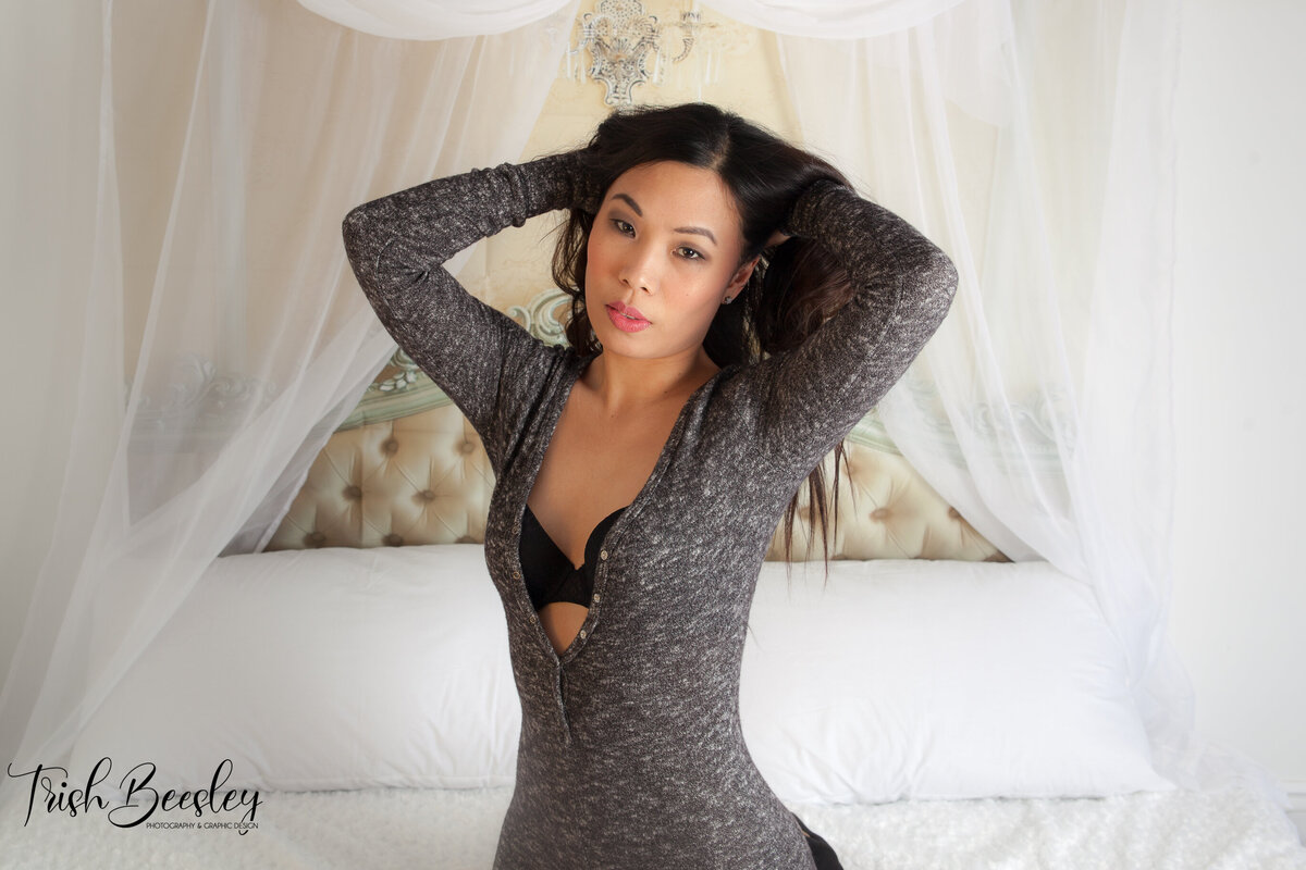 Beautiful boudoir photography designed to make you feel like a goddess