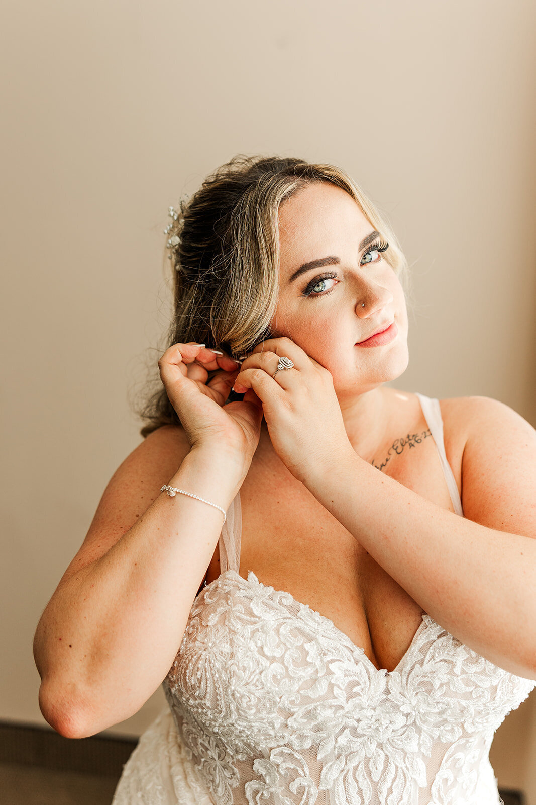Bekah and Marquis_s Wedding Previews-26