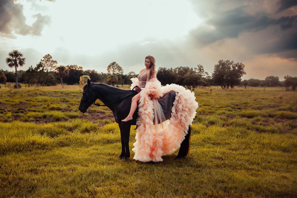 cowgirl boudoir photography