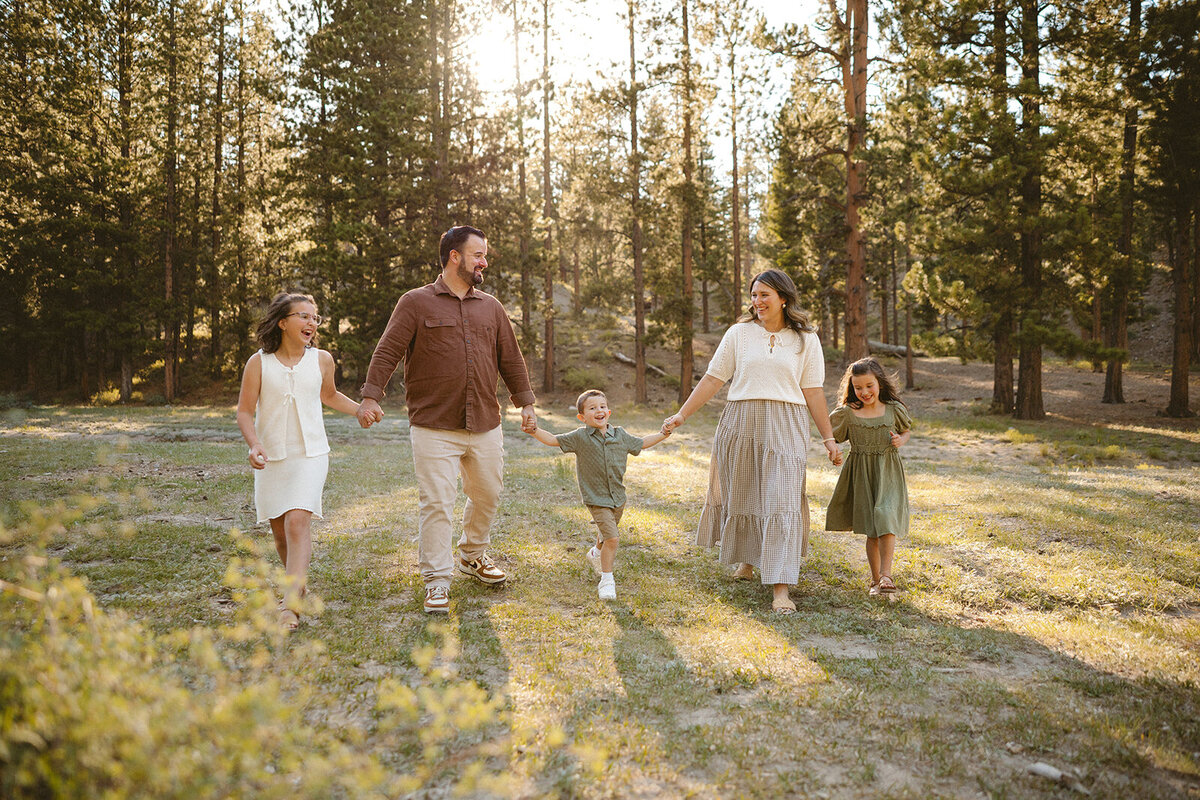 MurrayFamPicnic-MyrnaLoyPhoto-44