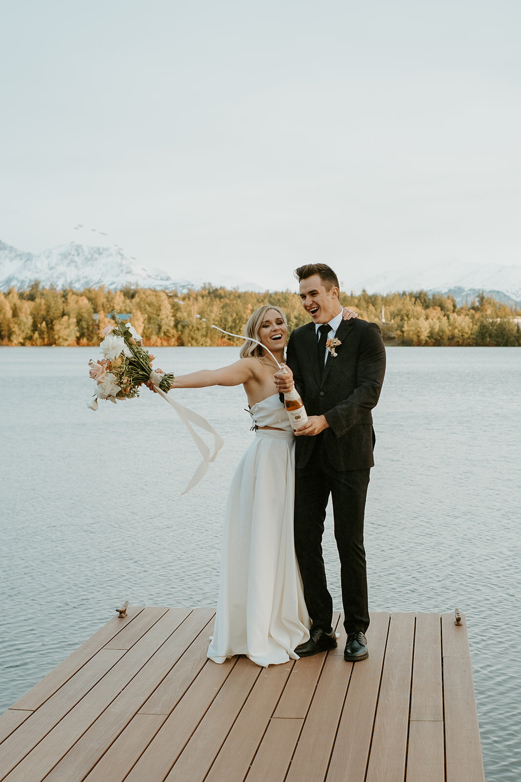Matsu-Resort-Fall-Alaska-Wedding-152