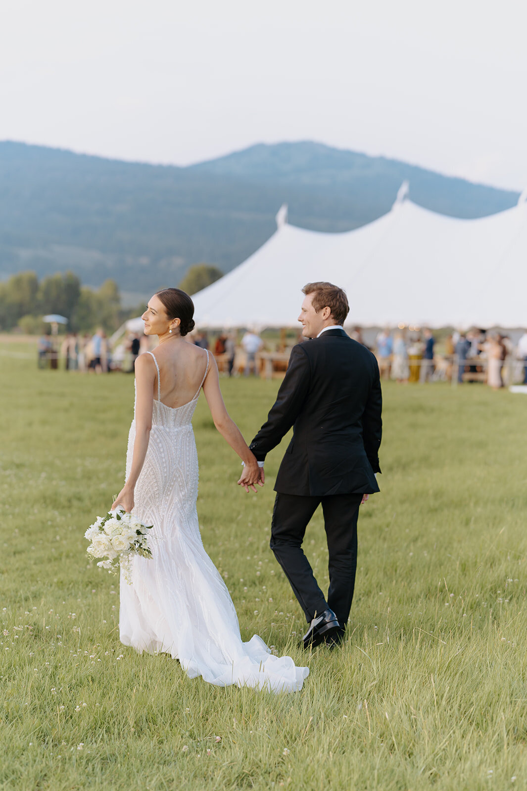 maggie-and-kinsly-diamond-cross-ranch-wedding-577