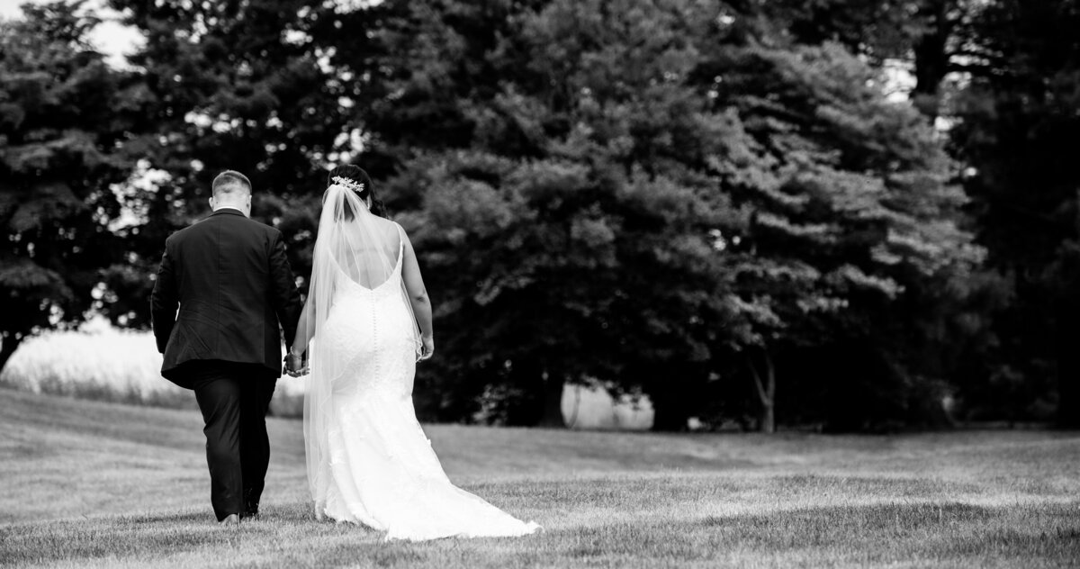 black and white wedding photography the farm at eagles ridge