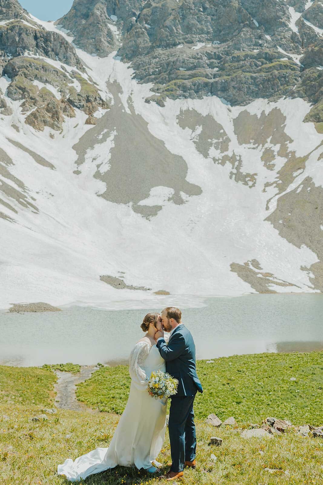 Abundant Blooms Wedding Florist-154