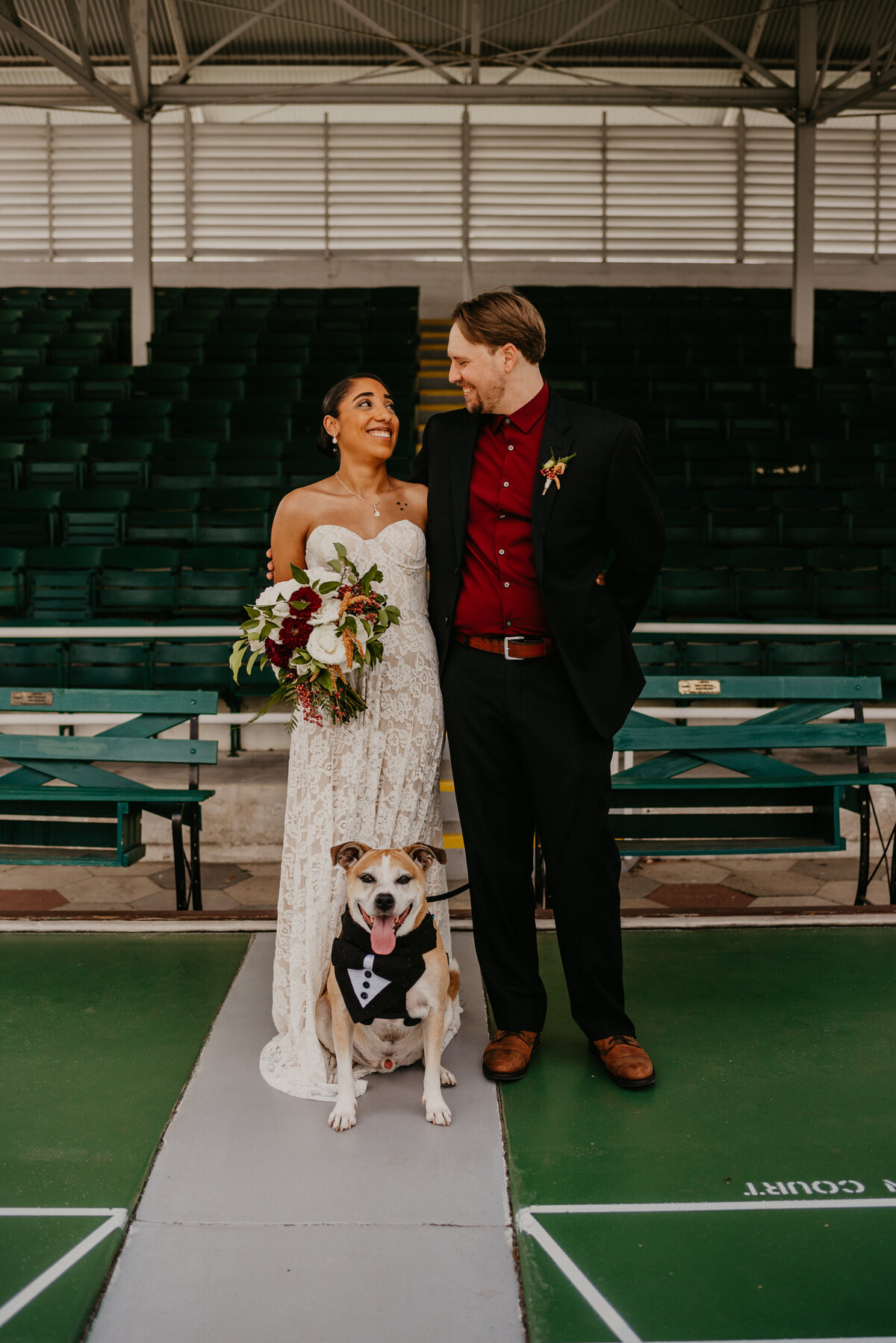 mariah-lacy-photo-st-pete-shuffleboard-elopement-chantilly-planners-19