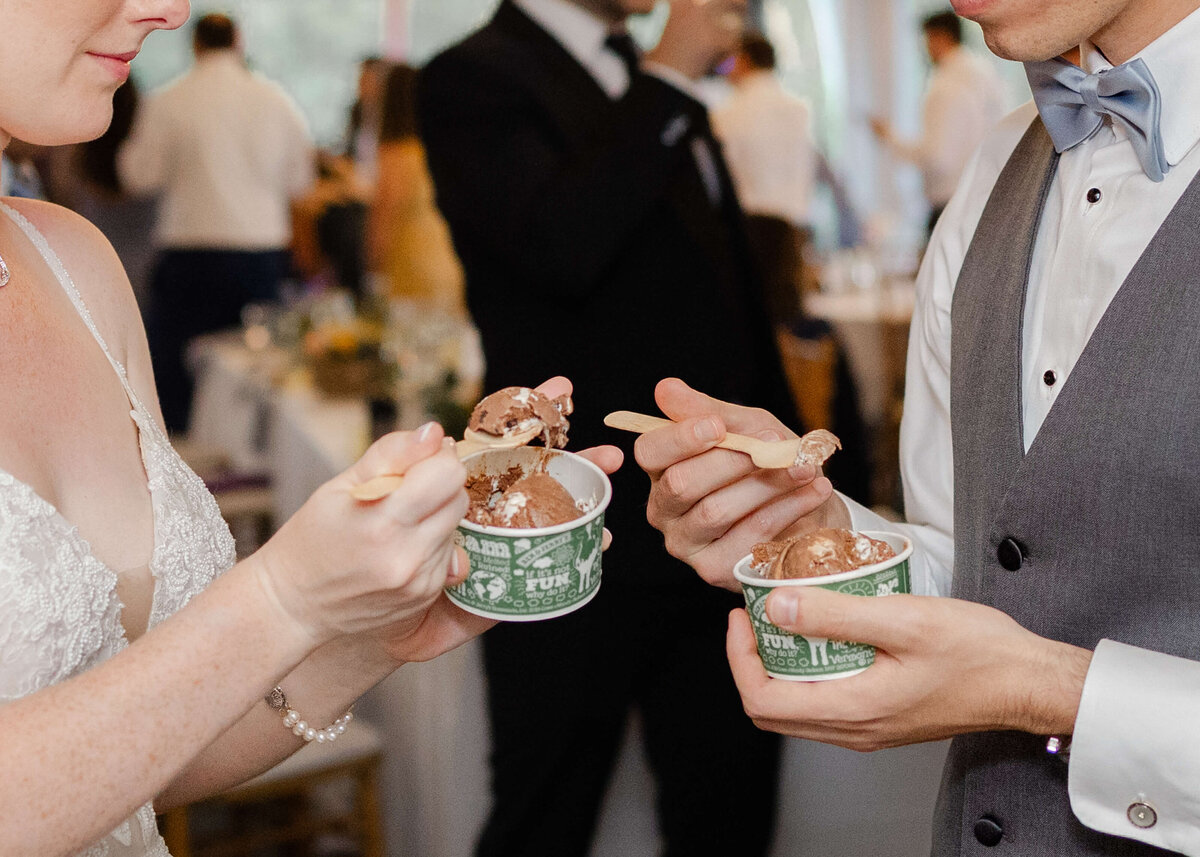 vermont-ben-and-jerrys-wedding-essex-
