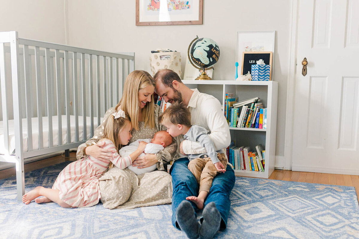 columbus-nannies-YarlettsNewborn_WelcomeLeo_0046-1536x1024