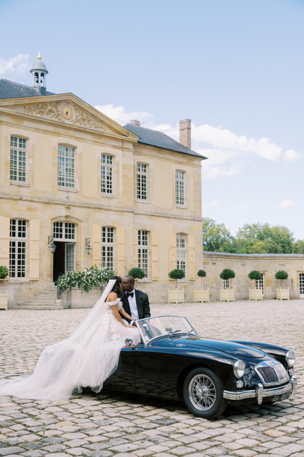 Valerie Sarron Photography Destination Wedding Photographer Romantic Intimate Refined Fine art imagery and authentic storytelling Boston Massachusetts serving the east coast and Europe120