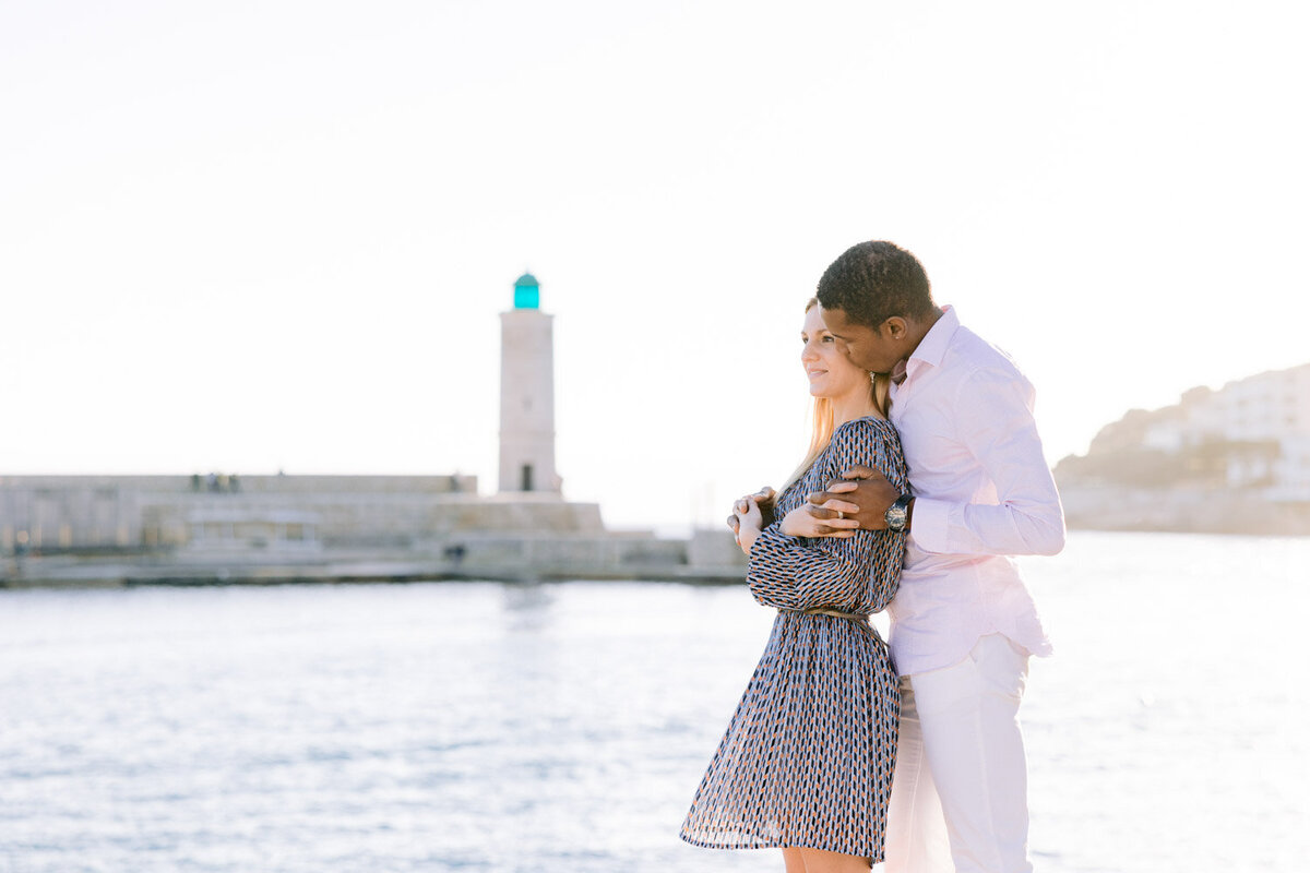seance-photo-couple-cassis-photographe-luxe-8