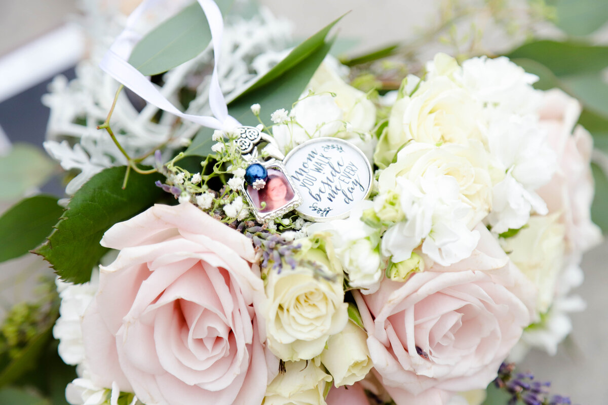 Julie & Dustin-0471