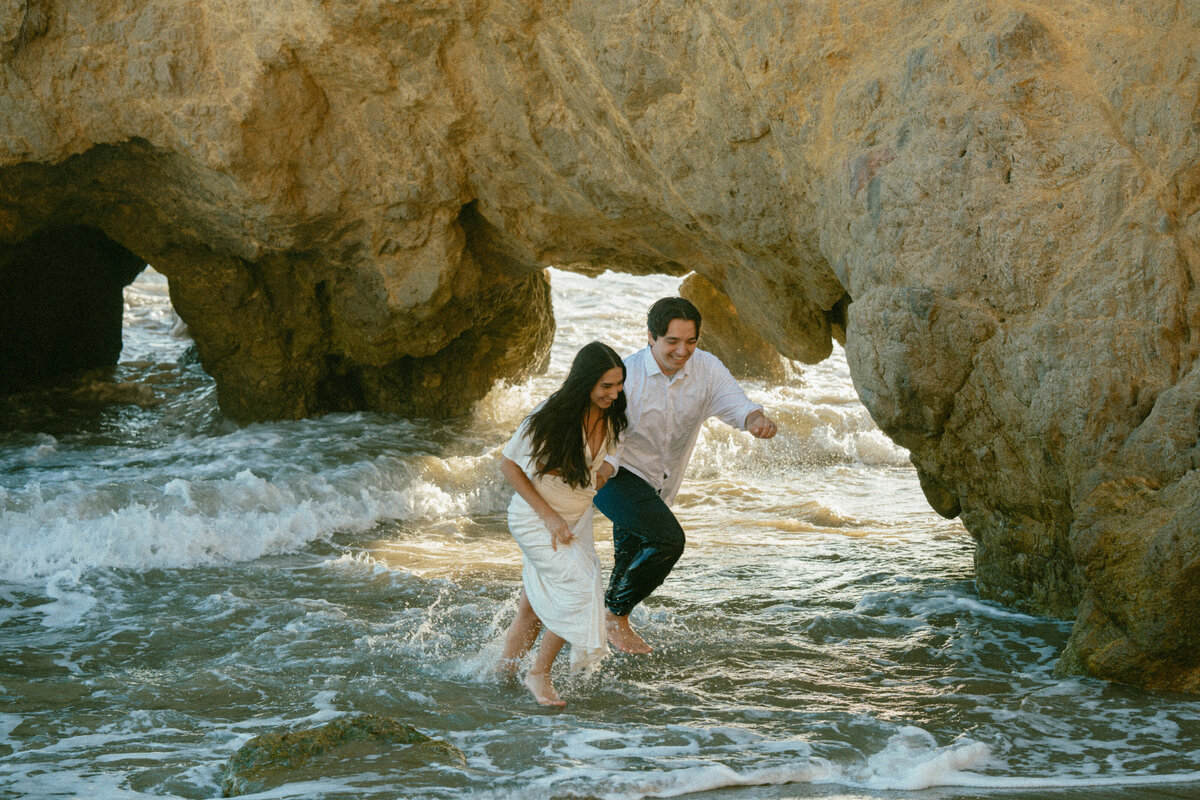 malibu elopement - california elopement - cliffside elopement - lizarrietaphotography-170