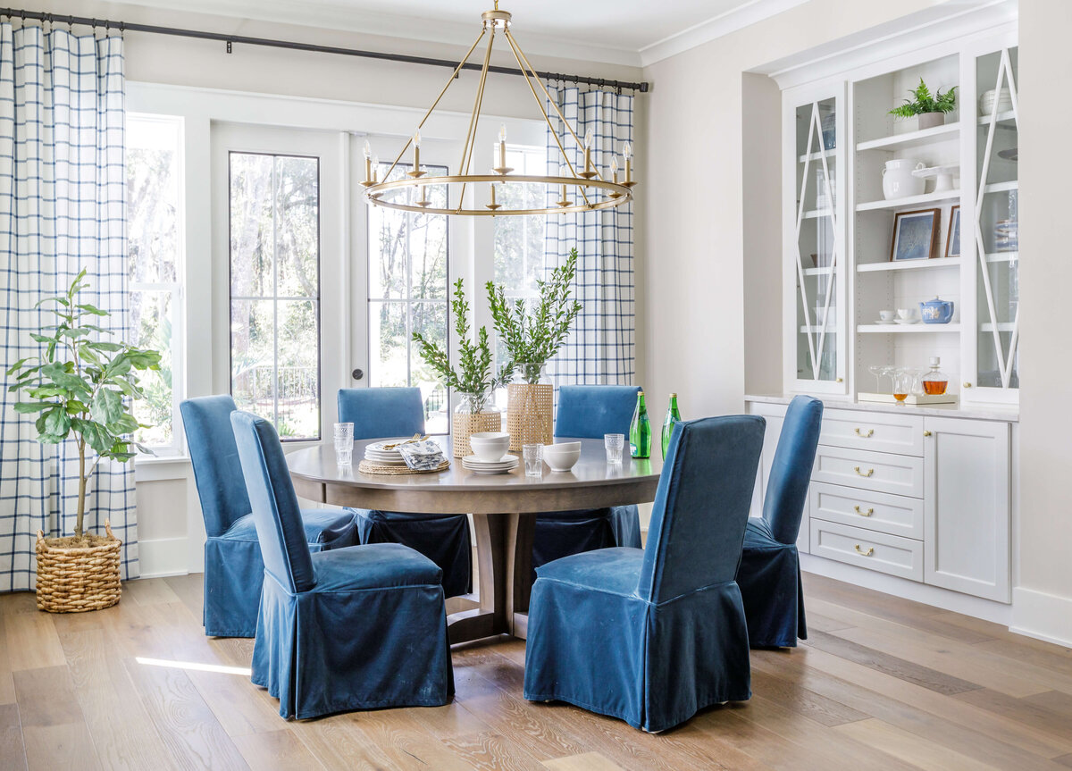 Fernandina Beach Dining Room LolaInteriors