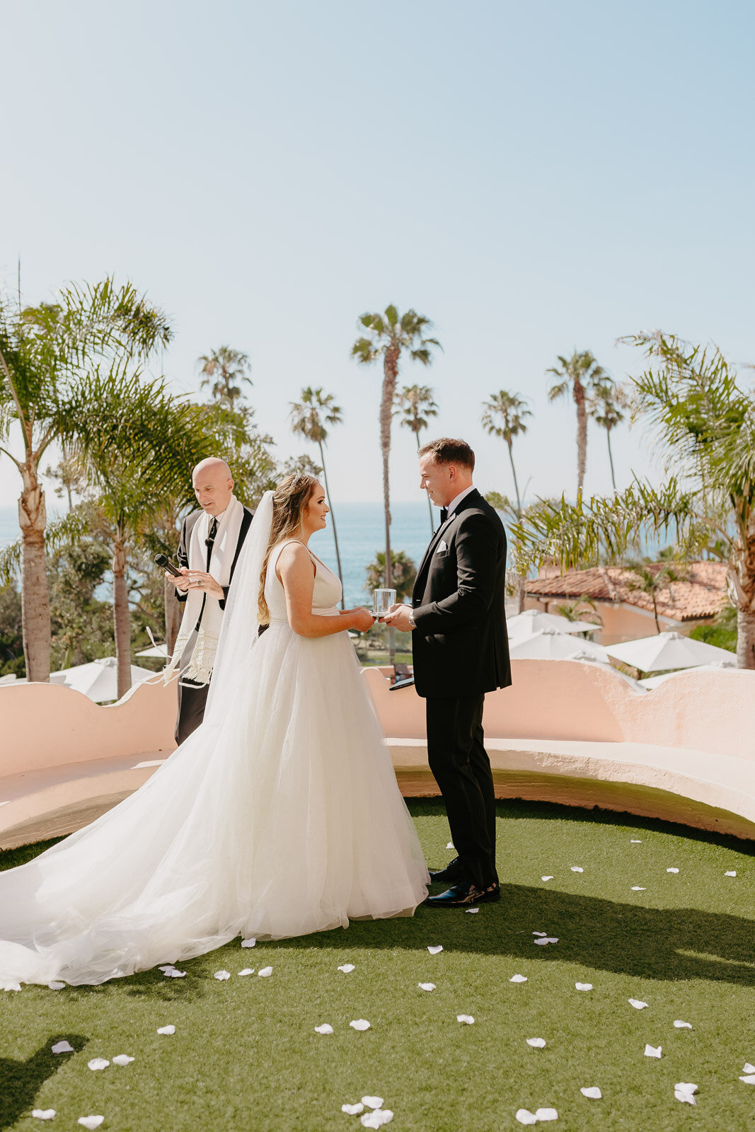 Lexx-Creative-La-Valencia-Hotel-Disney-Princess-Wedding-39