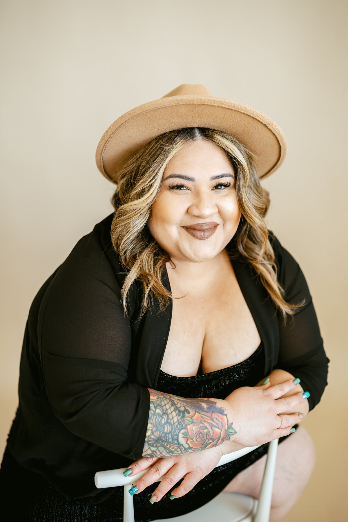 MINI_STUDIO_SESSION_EDITS_COLLECTIVE_SPACE_WILD_HONEY_PHOTO-71