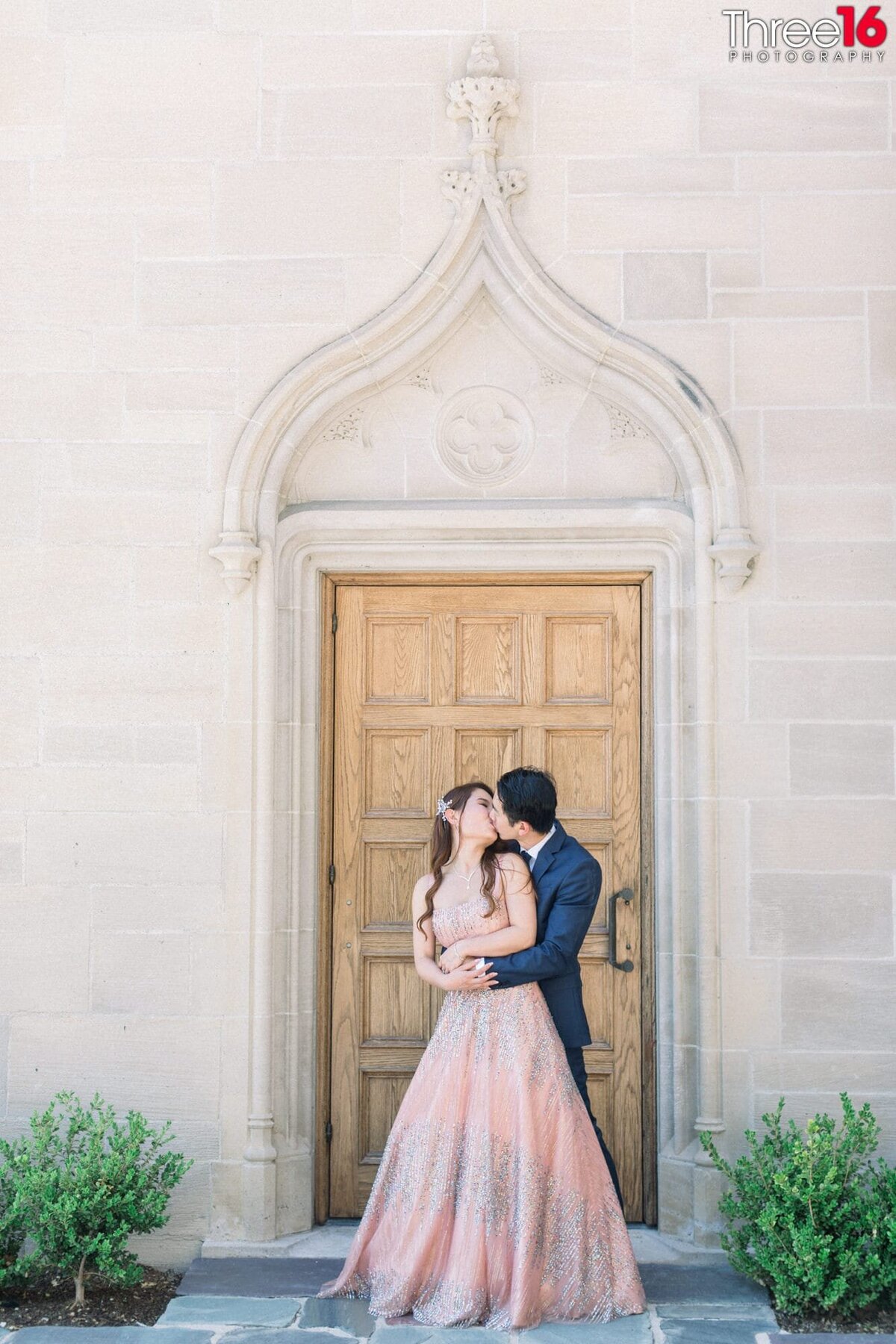 Greystone Mansion Engagement Photos-1020