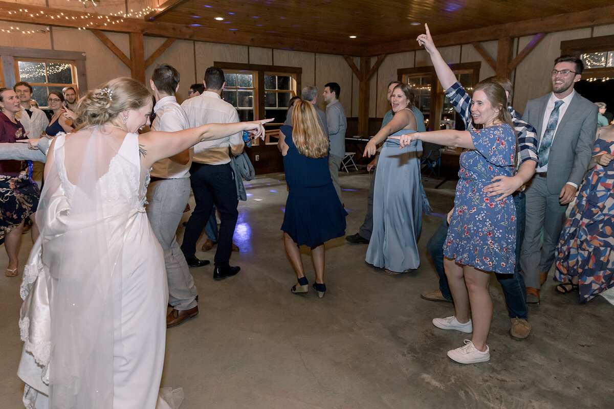 Detroit-Michigan-Wedding-Photographer-Sidney-and-Jay-36