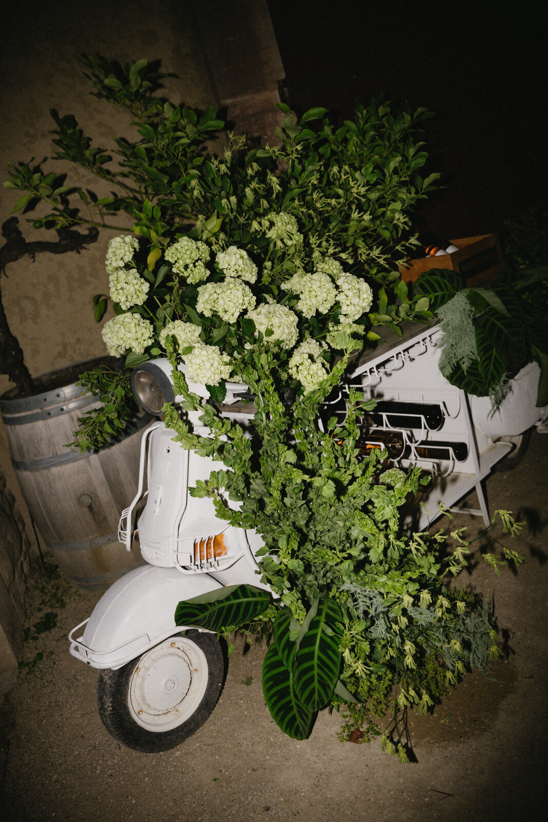 2Flora_And_Grace_Provence_BastideDeMarie_Editorial_Wedding_Photographer (453 von 463)